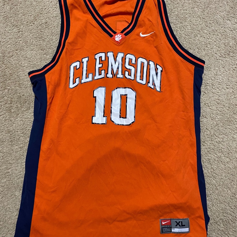 Clemson basketball jersey XL